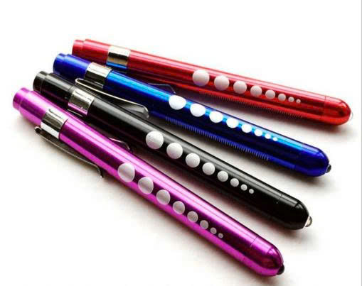 Đèn Pin khám bệnh cây viết ánh sáng LED